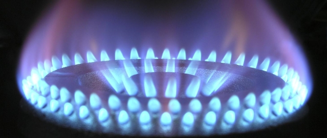 ilustracja refundacja podatku vat paliwo gazowe